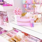 まるでオシャレ雑誌に出てくるドレッサー♡100円ショップのグッズを使ってコスメを収納しよう!