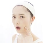 あなたはストレスニキビに悩んでいませんか?そんなニキビは根気よくケアすることが大切です。