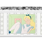 RMKより発売「ふしぎの国のアリス」をイメージしたコスメが口コミで話題沸騰中!