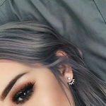 これさえ持っていれば簡単なお直しでアフター5に行けちゃう♡バッグに入れているだけで便利なコスメアイテムを紹介