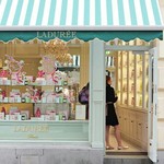 2017春新作コスメ♡5周年を迎える”Laduree(ラデュレ)”は乙女心くすぐるアイテム満載