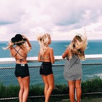 海やプールでもメイクを崩さない！最強ウォータプルーフコスメを紹介
